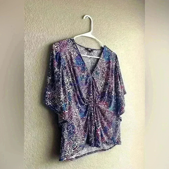 DKNY Blouse Womens Small Blue Purple Flutter Sleeve Pullover Stretch - Picture 2 of 7